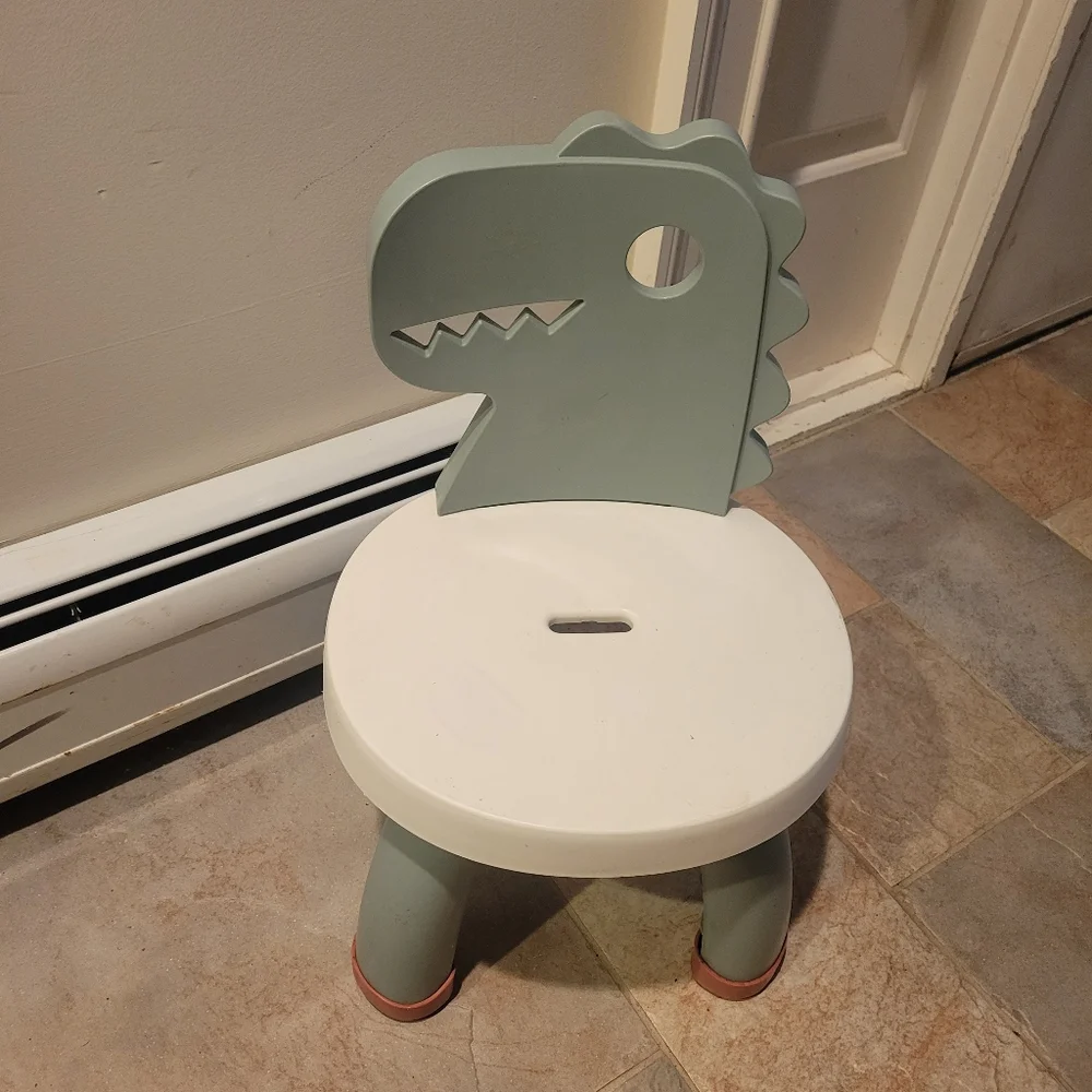 Dinosaur Themed Kids Stool Chair in Green and White Heavy Plastic - Picture 3 of 7